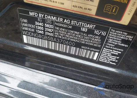 2011 Mercedes-Benz S 550 4Matic z USA, uszkodzony, nr VIN WDDNG8GB5BA370600